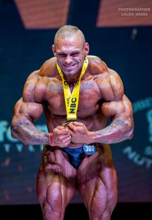 BODYBUILDING +102